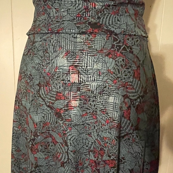 LuLaRoe skirt - Picture 2 of 3